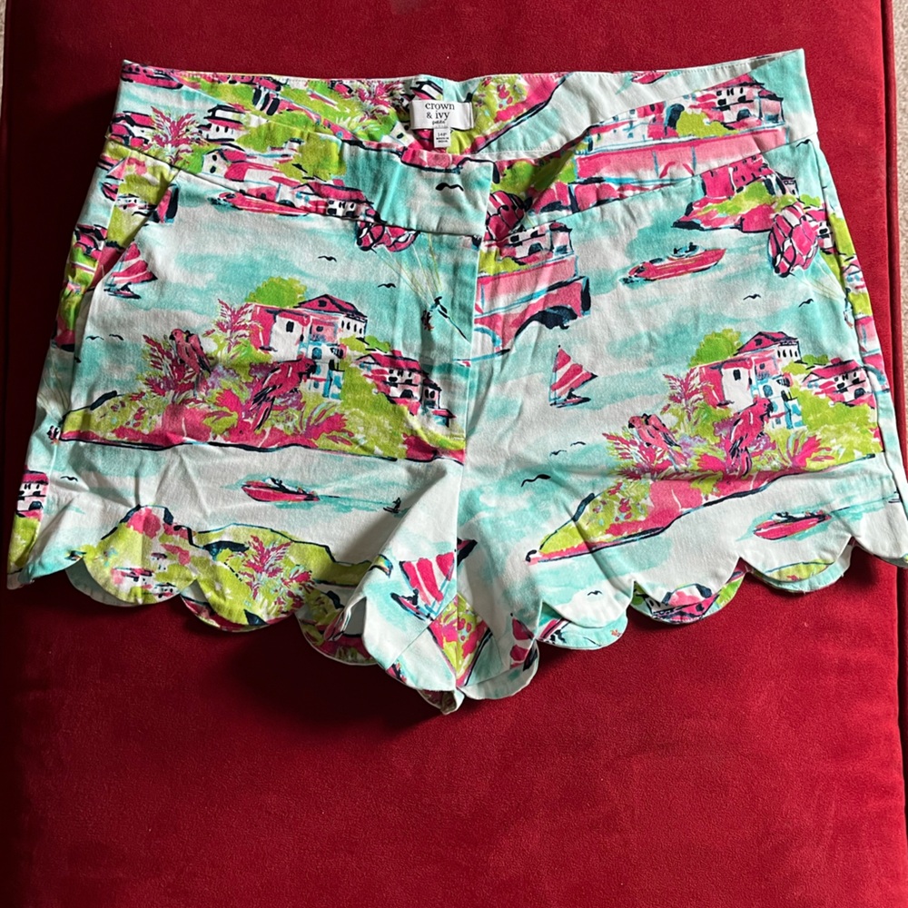 Crown & Ivy shorts